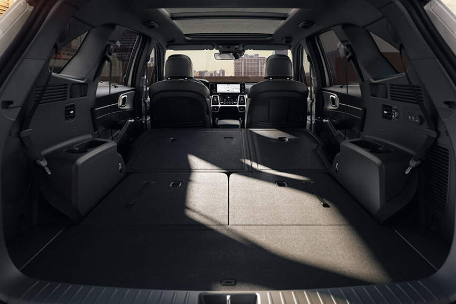Folding Seats of KIA Sorento HEV