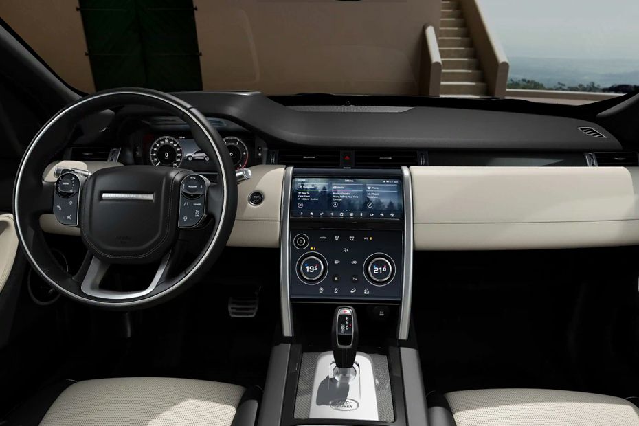 Land Rover Discovery Sport 2024 Images, See complete Discovery Sport 2024  Photos in Thailand