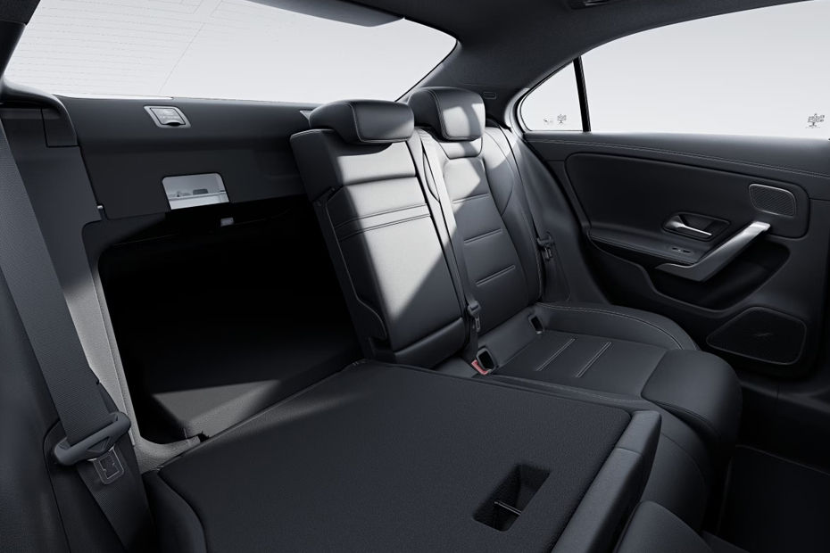 Folding Seats of เมอเซเดส-เบนซ์ A-Class Saloon Folding Seats of เมอเซเดส-เบนซ์ A-Class Saloon