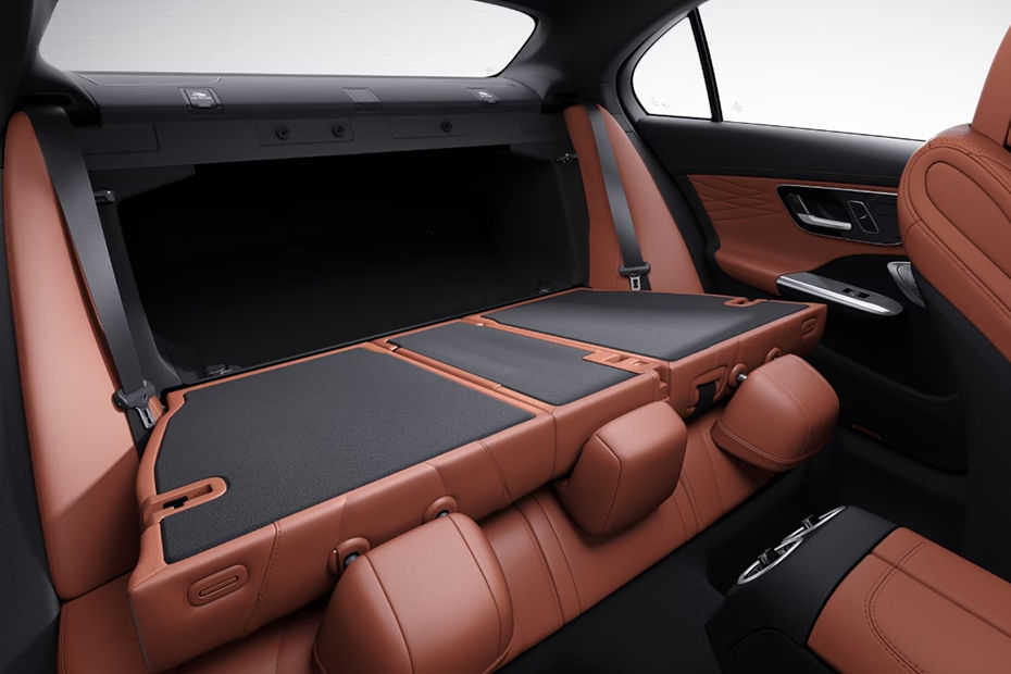Folding Seats of Mercedes-Benz C-Class Saloon