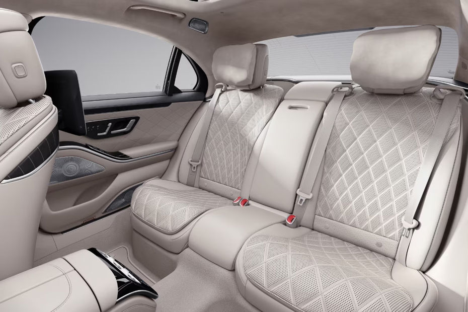เมอเซเดส-เบนซ์ S-Class Saloon Rear Seats