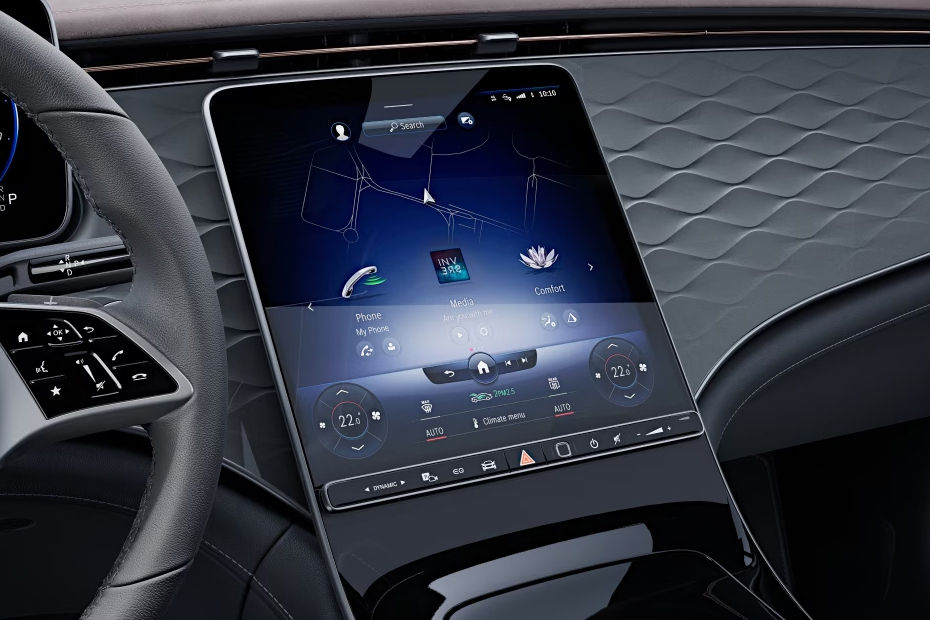 Front AC Controls of เมอเซเดส-เบนซ์ EQE Saloon