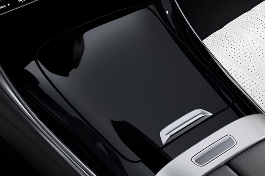 CLE Coupe Front Center Divider