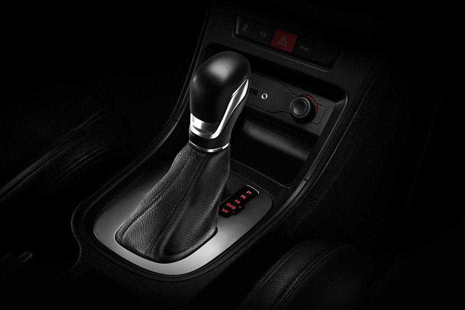 MG 5 2022 Images, See complete 5 2022 Photos in Thailand | ZigWheels