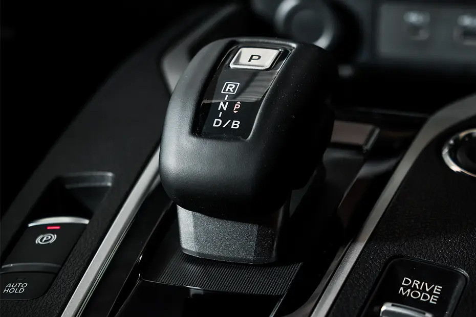 มิตซูบิชิ Xforce HEV Gear Shifter มิตซูบิชิ Xforce HEV Gear Shifter