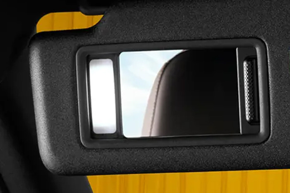 มิตซูบิชิ Xforce HEV Sun Visor with Vanity Mirror มิตซูบิชิ Xforce HEV Sun Visor with Vanity Mirror