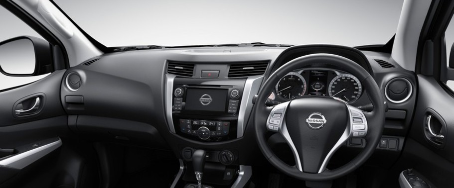 Dashboard View of เอ็นพี 300 นาวาร่า สปอร์ตเทค ดีซี