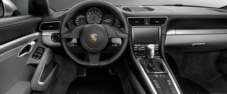 Dashboard View of 911 Carrera S Dashboard View of 911 Carrera S