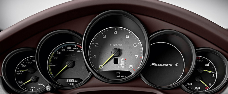 Panamera S E-Hybrid TachoMeter