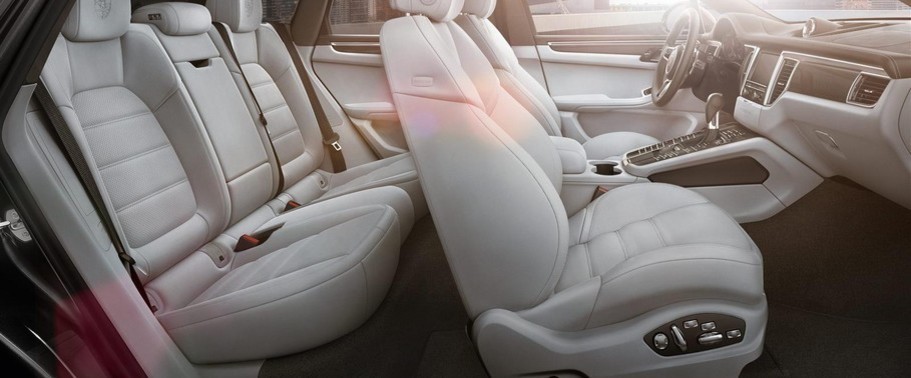 ปอร์เช่ แมคแคน เทอร์โบ Keychain Fob