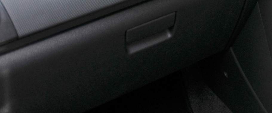 โปรตอน ซาก้า ซีวีที Glove Box