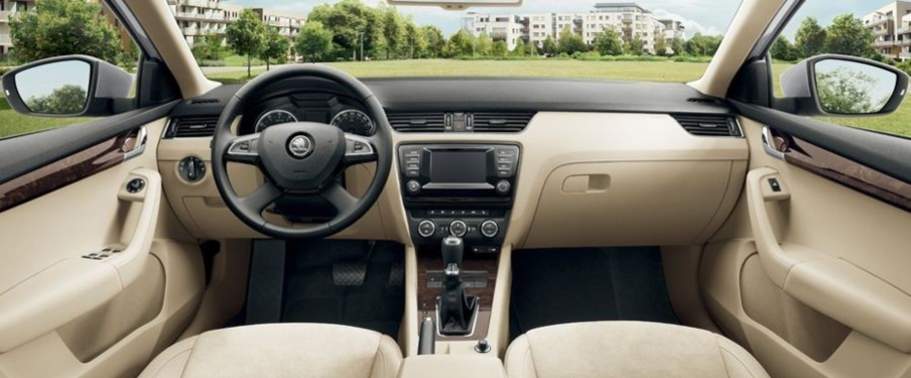 Dashboard View of Octavia Combi Dashboard View of Octavia Combi