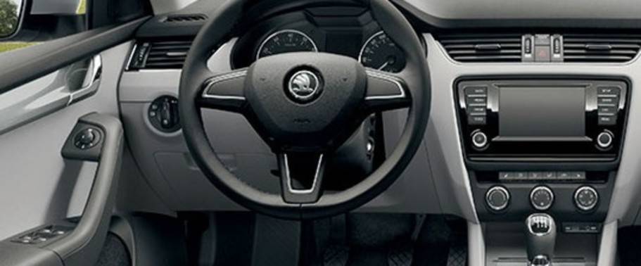 ออคตาเวีย จี-เทค Center Console ออคตาเวีย จี-เทค Center Console