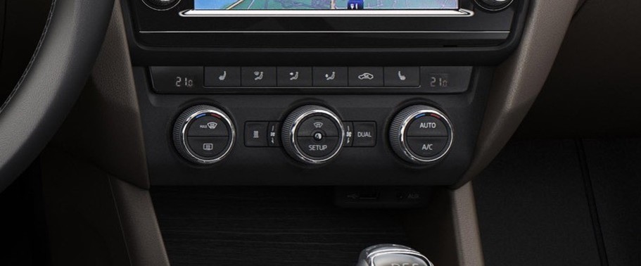 Speakers View of สโกด้า ออคตาเวีย สเกาท์ Speakers View of สโกด้า ออคตาเวีย สเกาท์