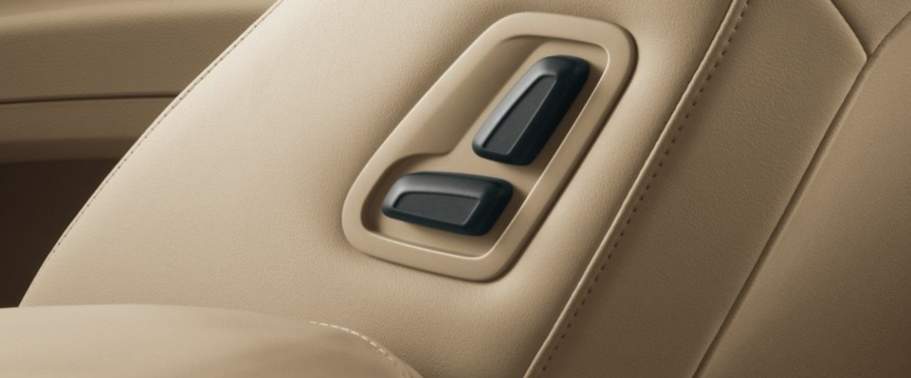 Skoda Superb Combi Seat Adjustment Controllers Skoda Superb Combi Seat Adjustment Controllers