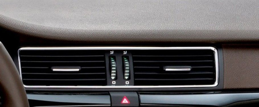 Superb Combi Greenline Rear AC Controls Superb Combi Greenline Rear AC Controls