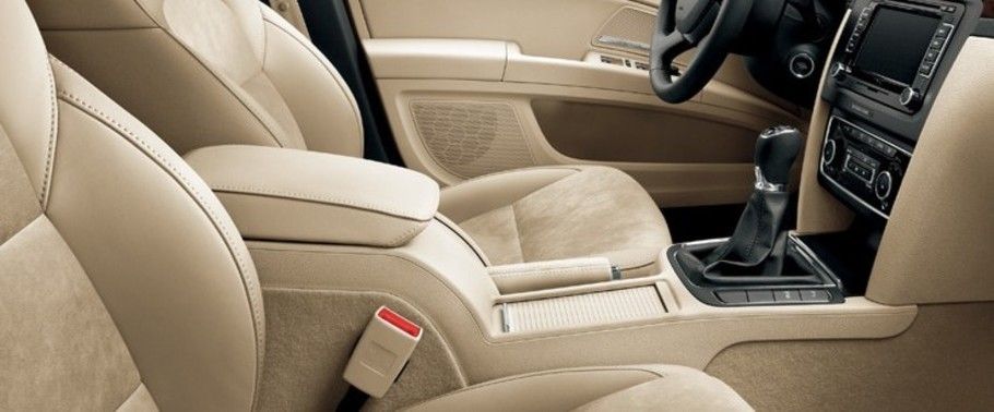 Superb Combi Greenline Front Center Divider Superb Combi Greenline Front Center Divider