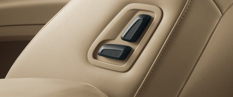 Skoda Superb Combi Greenline Seat Adjustment Controllers Skoda Superb Combi Greenline Seat Adjustment Controllers