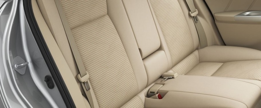 โตโยต้า วีออส 2016 Rear Seats