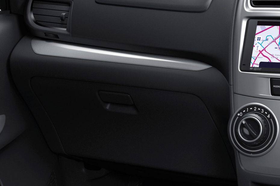 โตโยต้า อแวนซ่า Glove Box โตโยต้า อแวนซ่า Glove Box