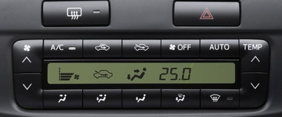 Speakers View of โตโยต้า Hilux Vigo Champ Double Cab