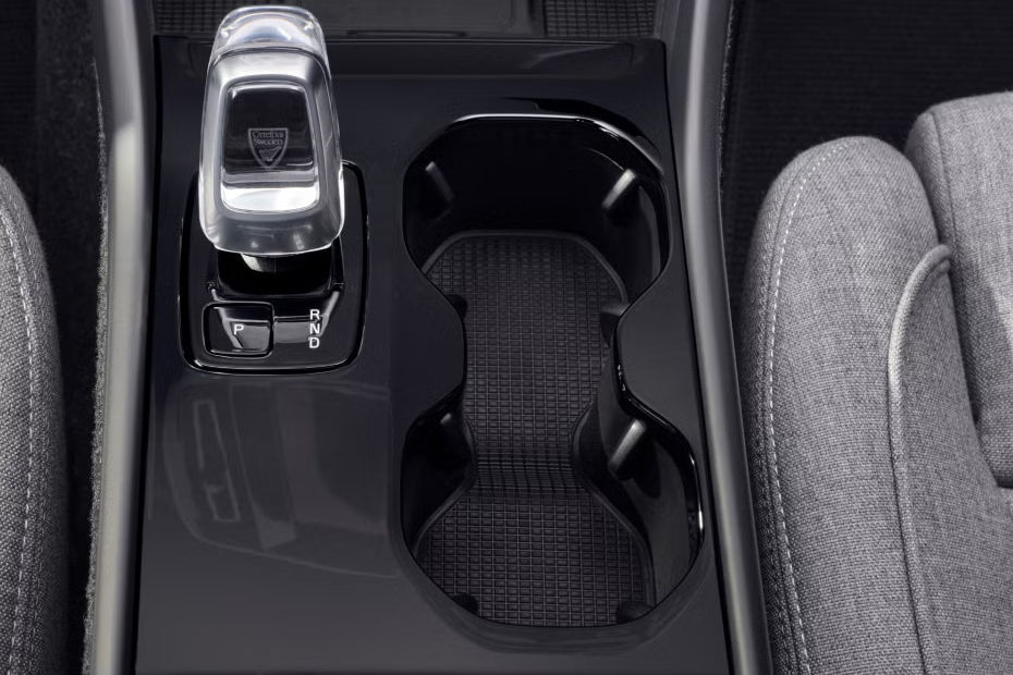 EC40 Front Cup Holder