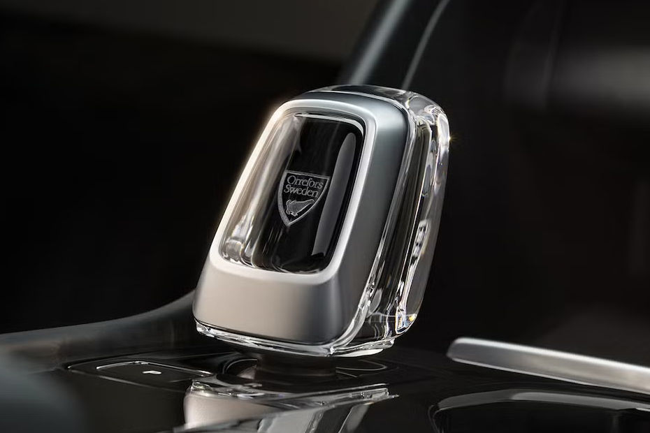 Volvo EC40 Gear Shifter