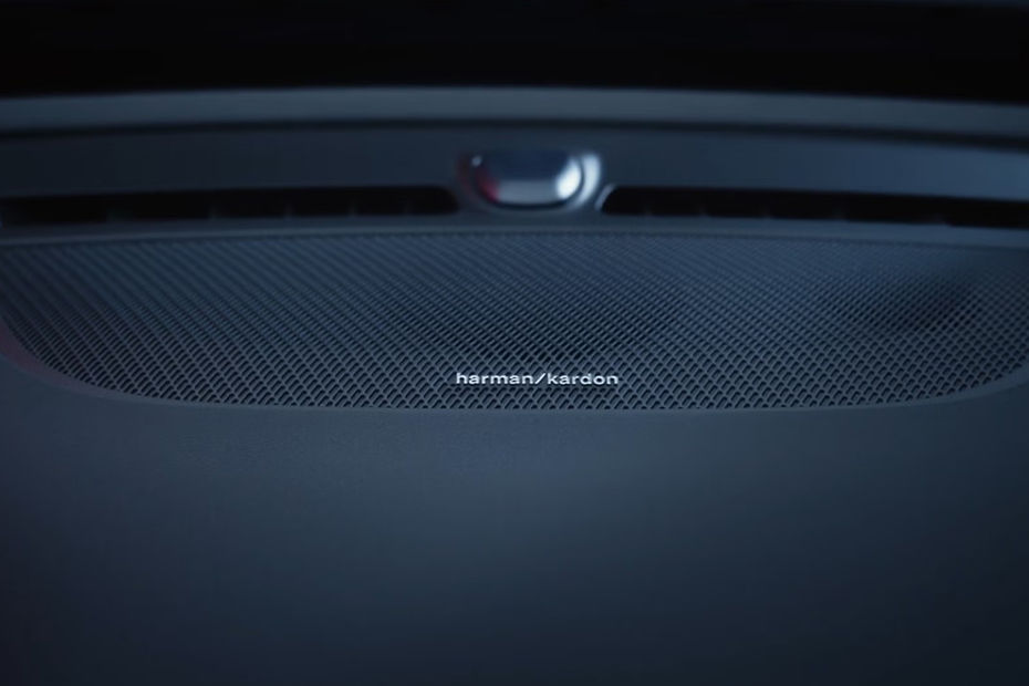 Speakers View of Volvo EC40