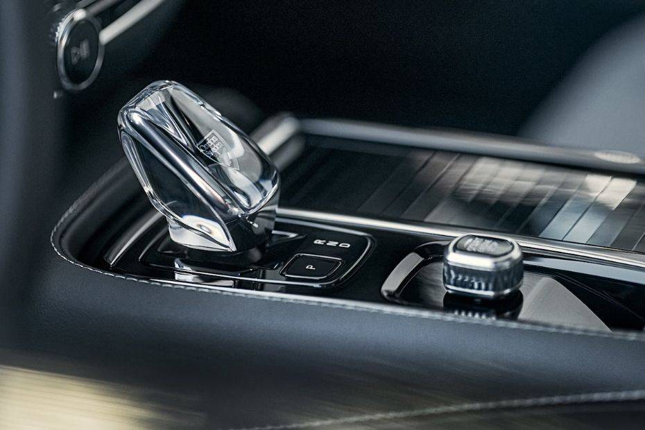 วอลโว่ S60 Recharge Gear Shifter วอลโว่ S60 Recharge Gear Shifter