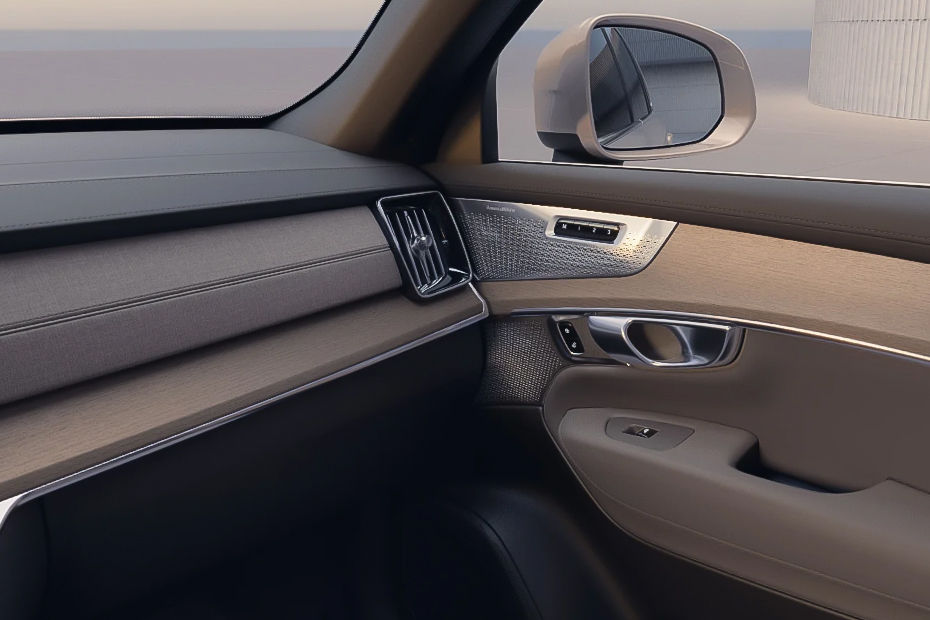 วอลโว่ XC90 Passengers View