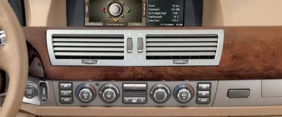 Speakers View of BMW 7 Series 2016 Speakers View of BMW 7 Series 2016