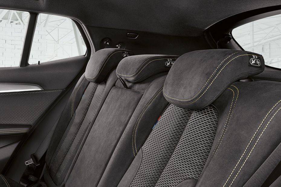 X2 Rear Seat Head rest X2 Rear Seat Head rest