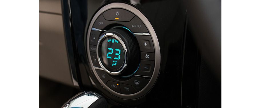 Stereo View of Trailblazer 2016