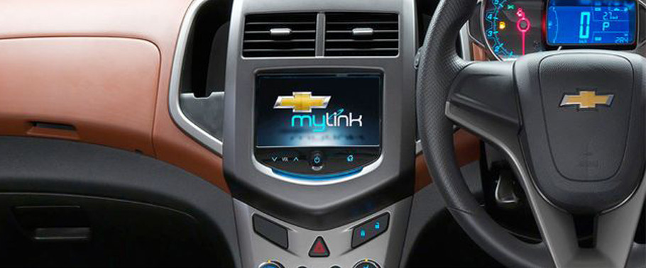 Sonic Center Console