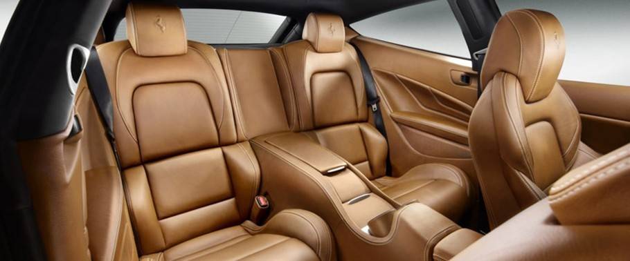 เฟอรารี่ เอฟเอฟ Rear Seats เฟอรารี่ เอฟเอฟ Rear Seats