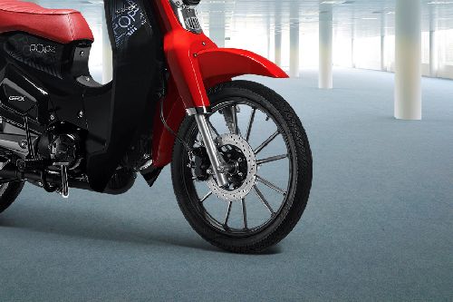 จีพีเอ็กซ์ ป๊อปส์ 125 Front Tyre View