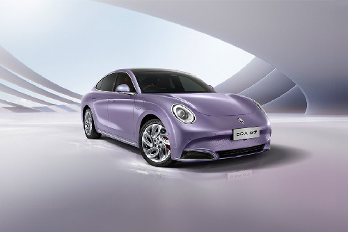 Ora 07 Front angle low view