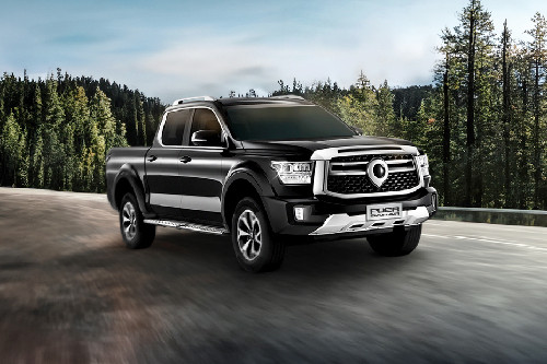 Poer Sahar Front angle low view