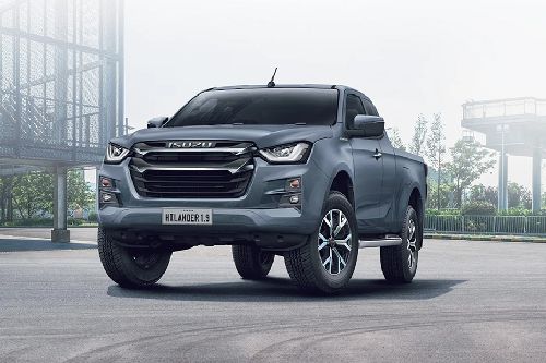 D-Max 2 Door Front deep low Angle View