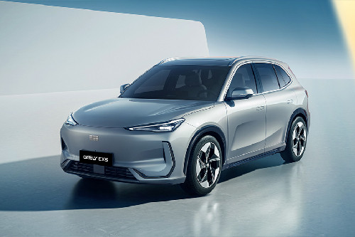 Geely EX5 Front Side View