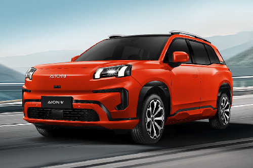 Aion V Front Side View