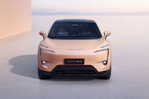 Full Front View of 11