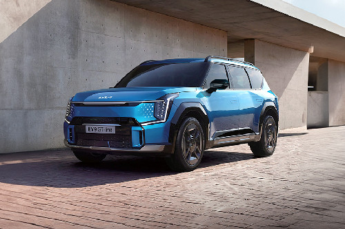 EV9 Front angle low view