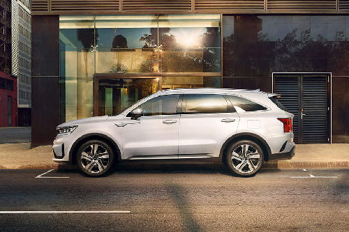 Sorento PHEV Side view