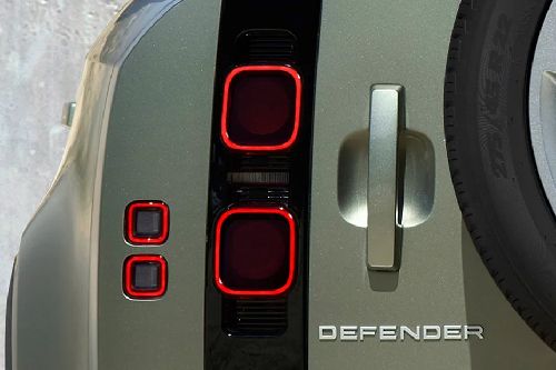 Defender 90 Tail light