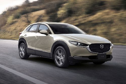 มาสด้า CX-30 Front Side View