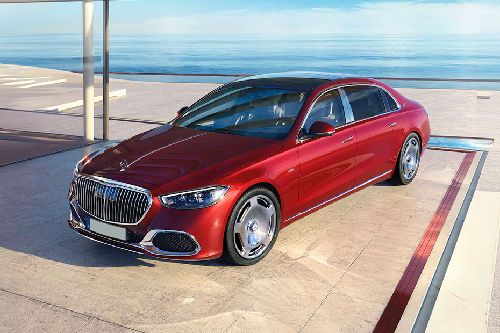 Maybach S-Class Front angle low view