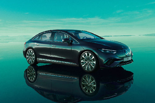 เมอเซเดส-เบนซ์ EQE Saloon