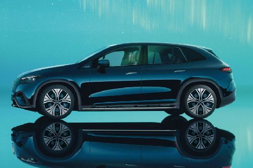 EQE SUV Side view
