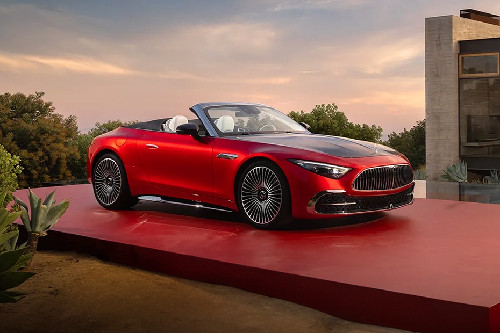 Maybach SL Roadster Front angle low view